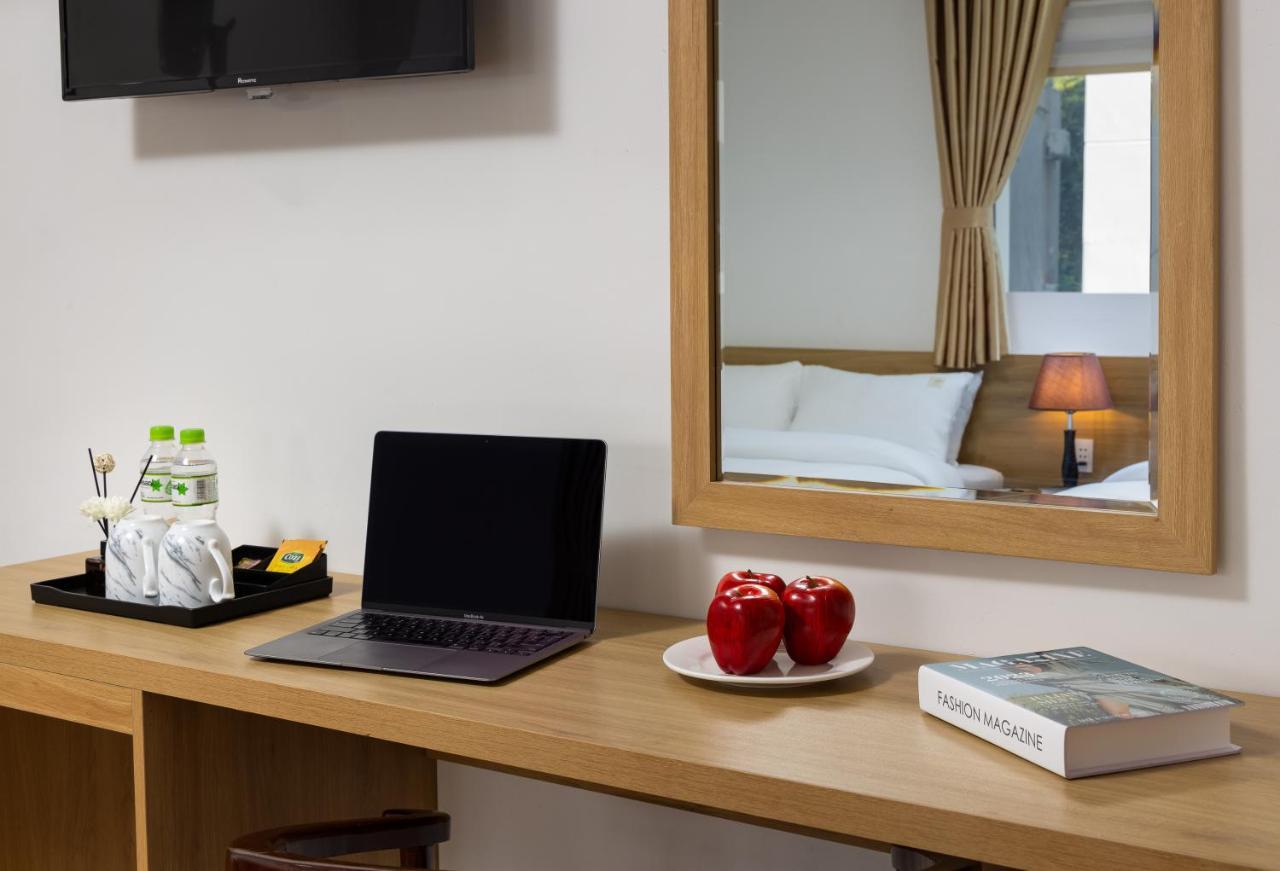 Cat Ba Hongkong Hotel Dong Khe Sau Bagian luar foto