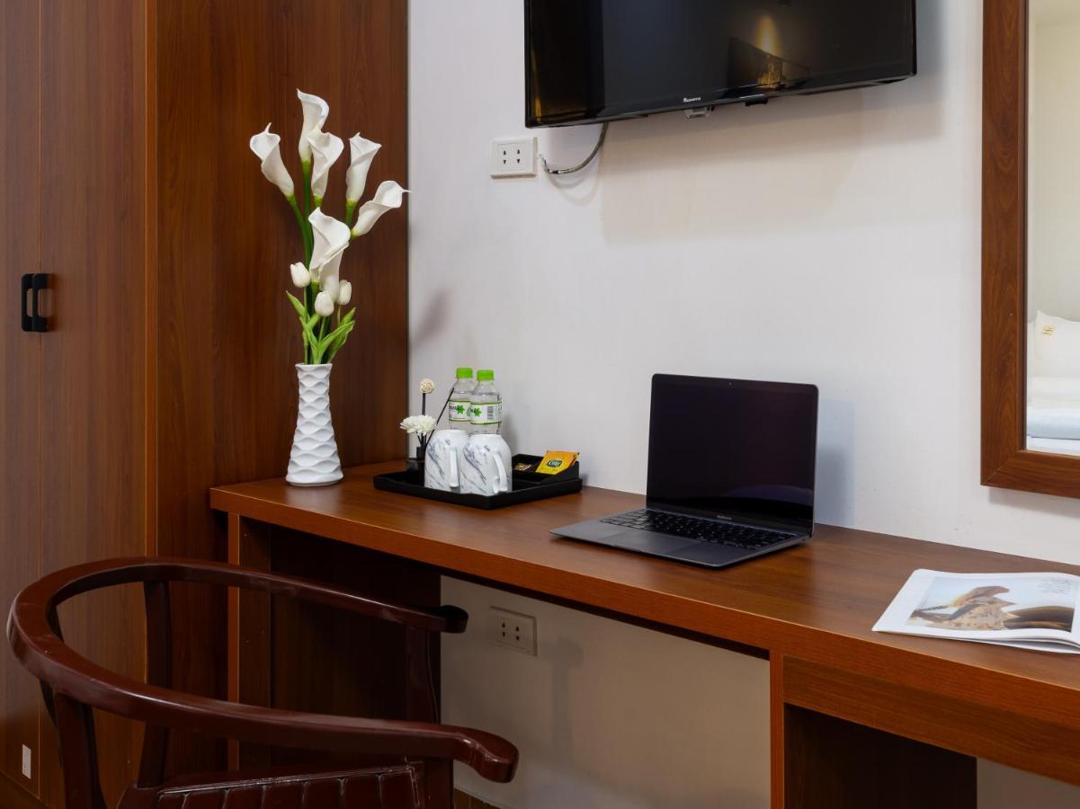 Cat Ba Hongkong Hotel Dong Khe Sau Bagian luar foto