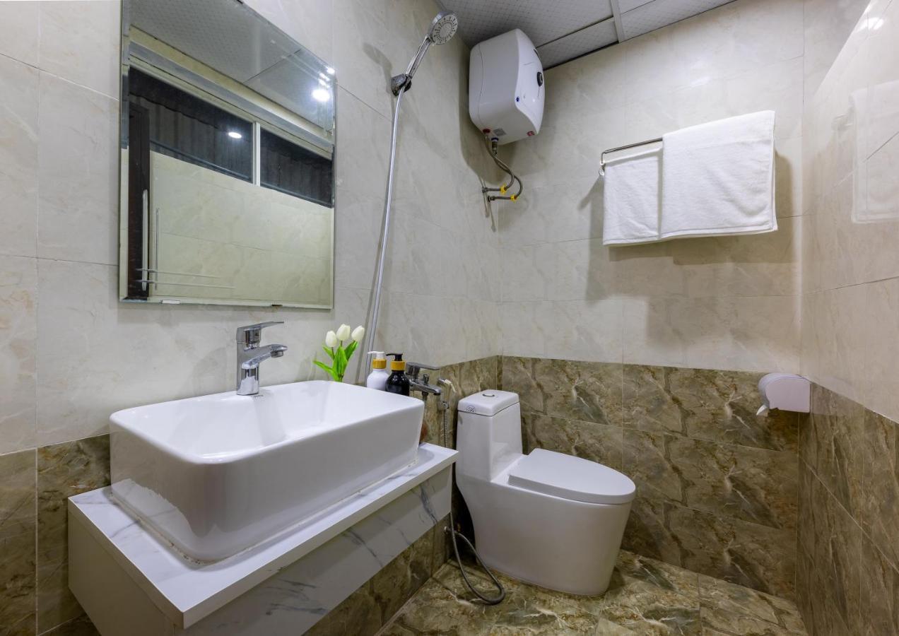 Cat Ba Hongkong Hotel Dong Khe Sau Bagian luar foto